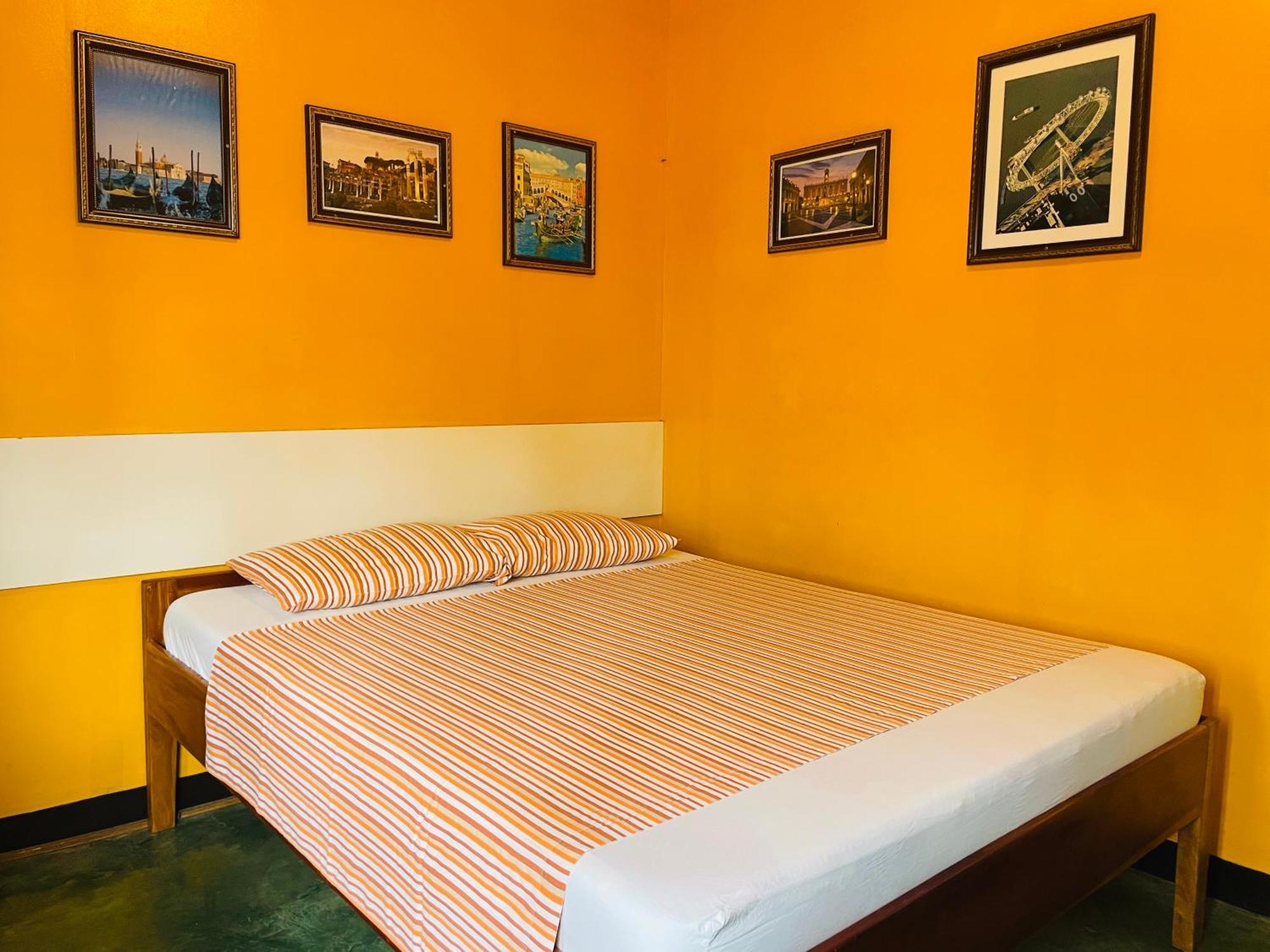 Citadel Alona Inn Panglao Island Exterior photo